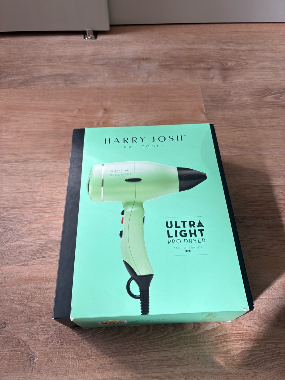 Harry Josh Ultra Light Pro Dryer - Mint Green